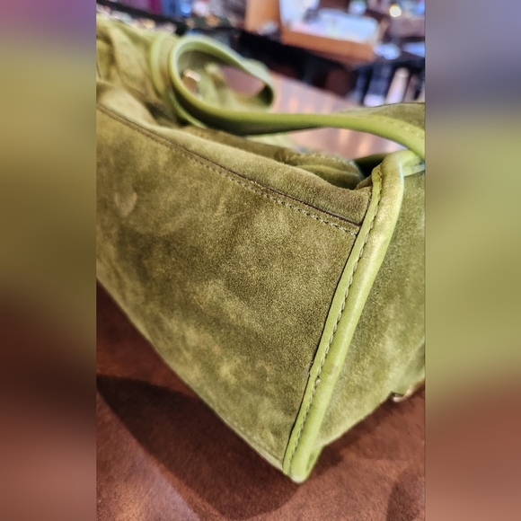 Coach Bleeker Street Haversack Limited Edition Green Suede Purse - Picture 14 of 14